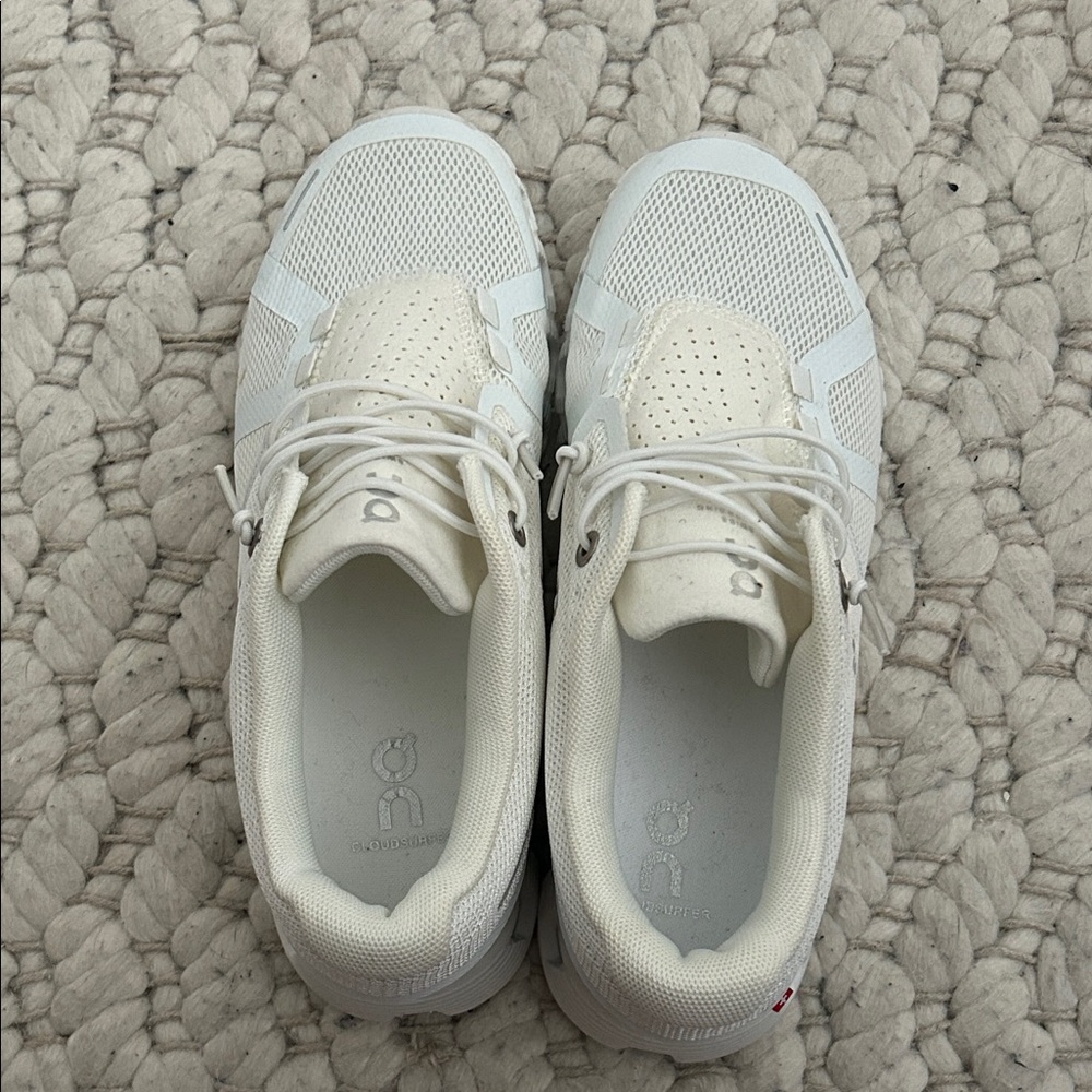 On Running Women's Sneakers in Cream and White